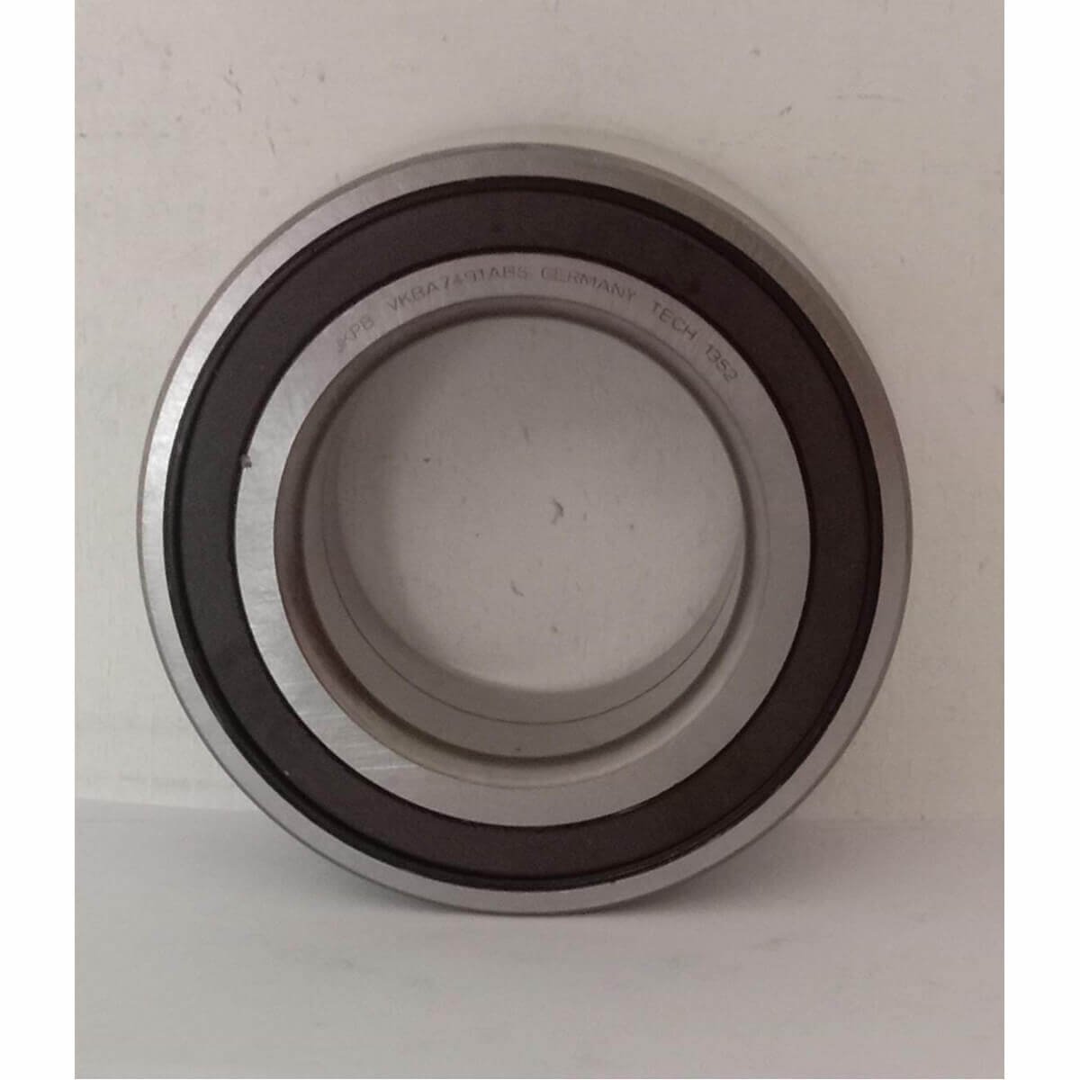 Bearing roda depan VKBA 7491 ABS dengan teknologi Jerman digunakan pada mobil